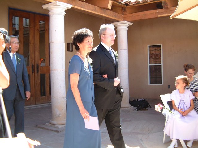 2004/06(June)/01(NM-Weekend)/02(Wedding)/640x480_2004-06-12 17-08-51.JPG